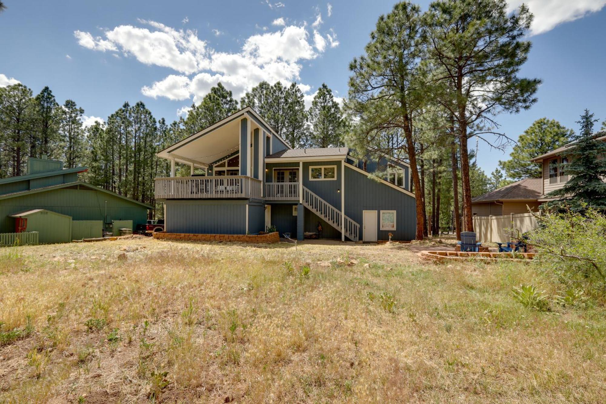 Flagstaff Home With Patio And Fire Pit 4 Mi To Town! Exterior photo