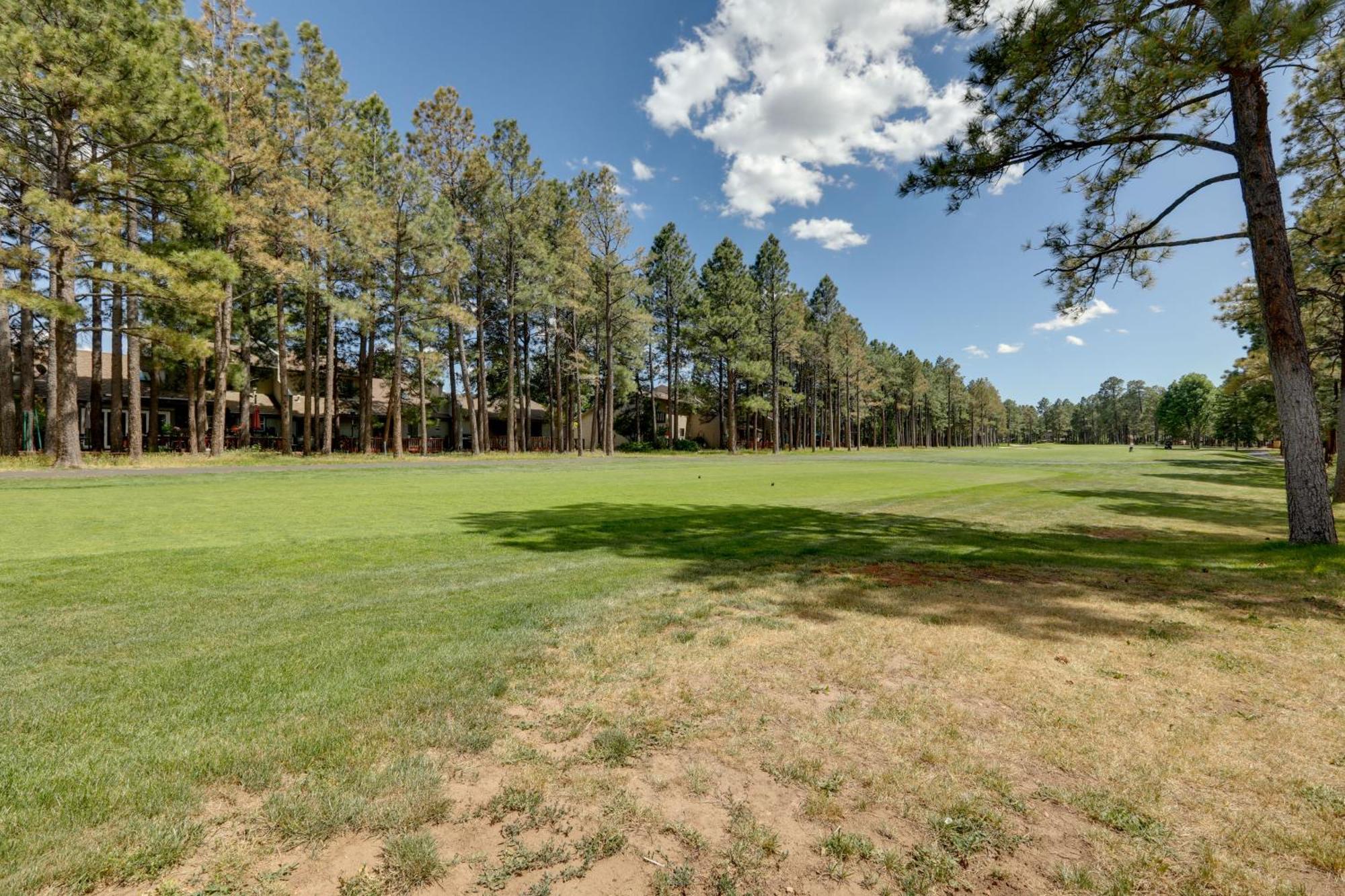 Flagstaff Home With Patio And Fire Pit 4 Mi To Town! Exterior photo