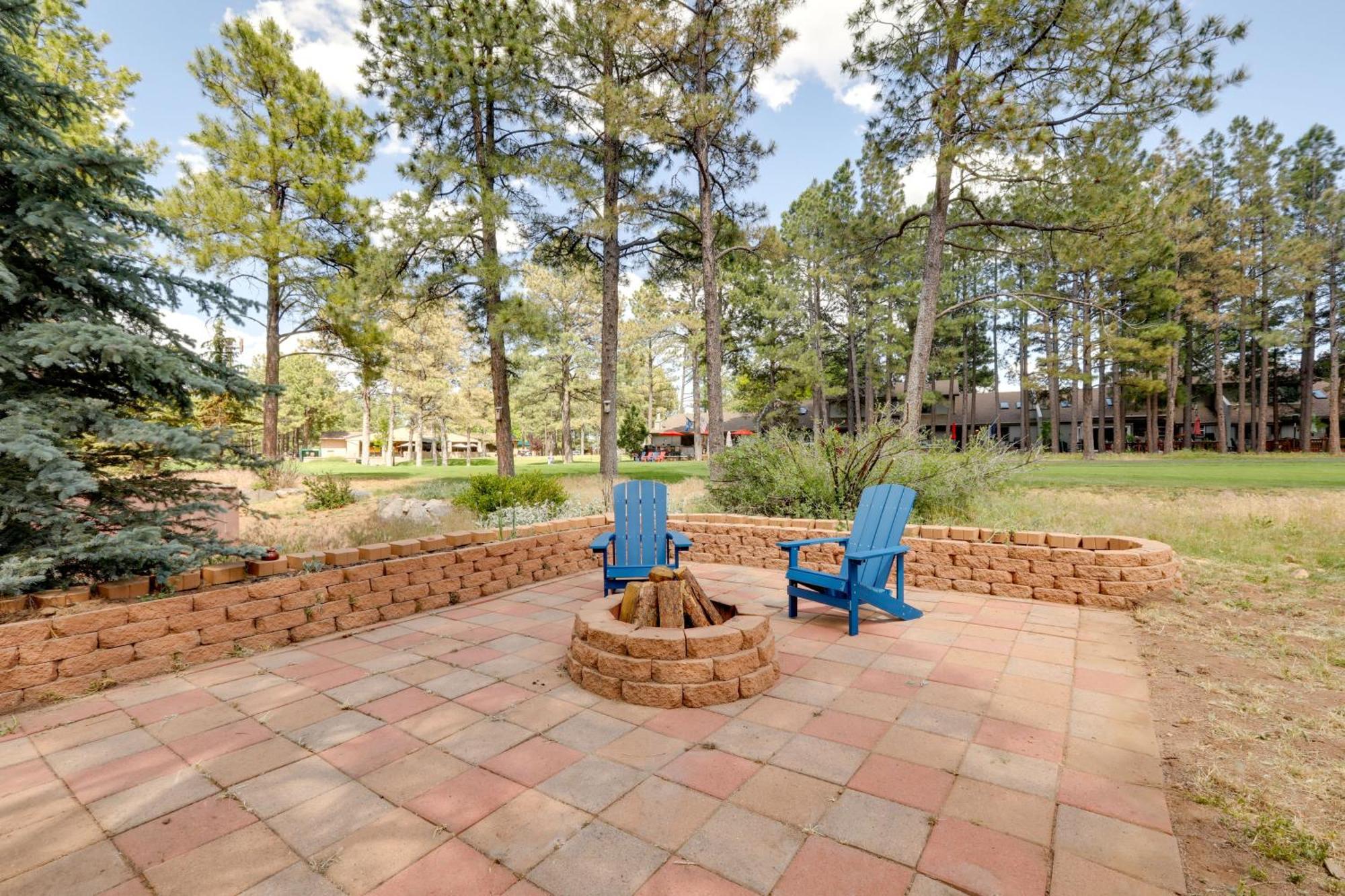 Flagstaff Home With Patio And Fire Pit 4 Mi To Town! Exterior photo